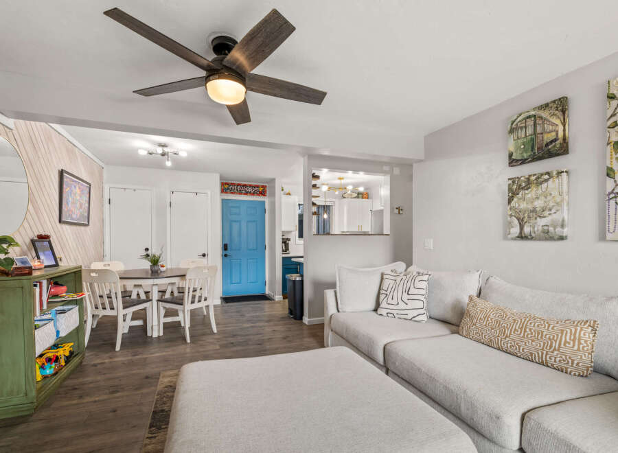 Step into this inviting living space, perfect for both relaxation and entertaining.
