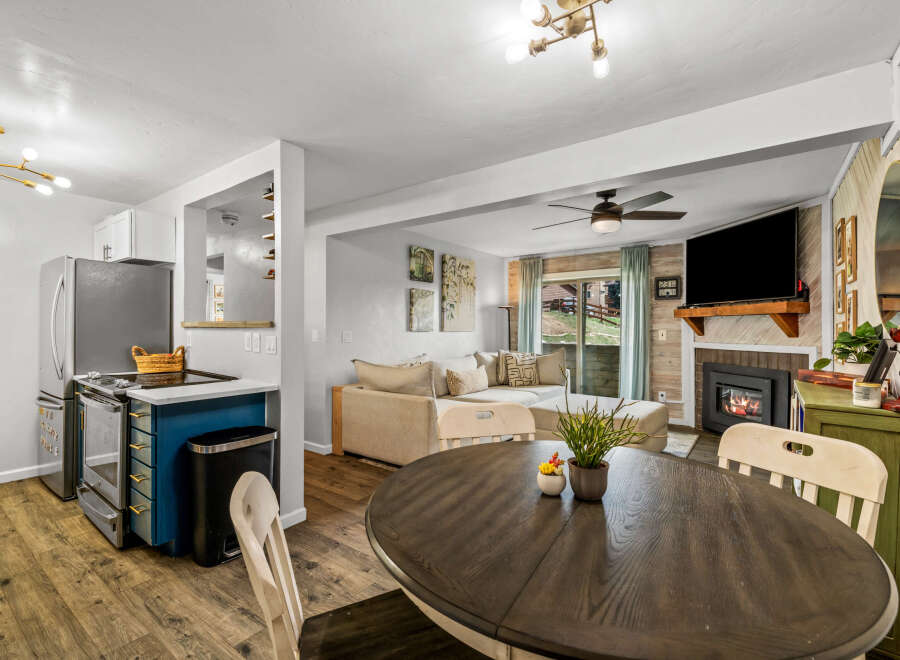 Step into this inviting home featuring a seamless blend of comfort and style.