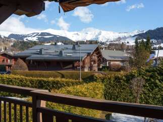 Experience the charm of this stunning property nestled in a picturesque mountain setting.