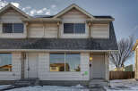 Discover this charming townhome, perfect for first-time homebuyers or investors.