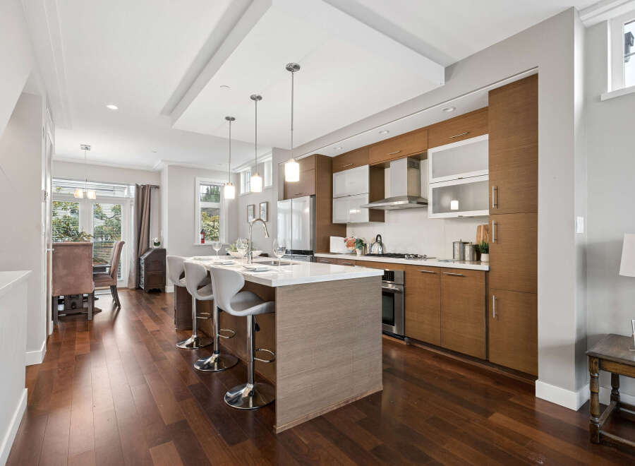 This stunning kitchen boasts modern design and high-end finishes.