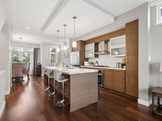 This stunning kitchen boasts modern design and high-end finishes.