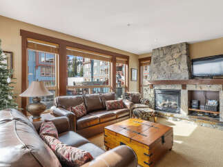 Apartment for sale in Big White with 2 Bedrooms and 2 Bathrooms