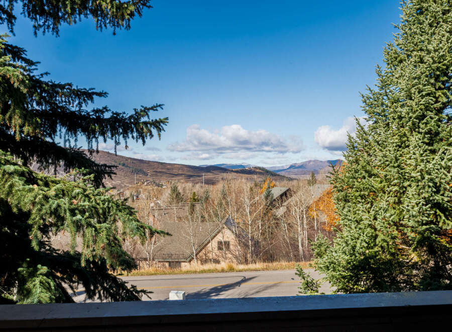 Enjoy breathtaking mountain views from this stunning property.