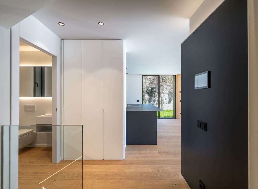 Step into modern elegance with this stunning property.
