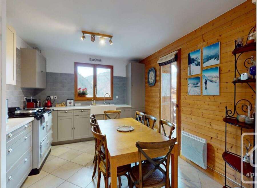 Discover the charm of this inviting kitchen, perfect for family gatherings and culinary adventures.
