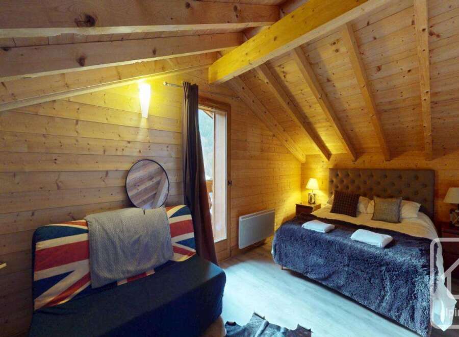 Discover the charm of this cozy chalet, perfect for a mountain getaway.