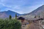 Discover the charm of this stunning property nestled in the heart of the mountains.