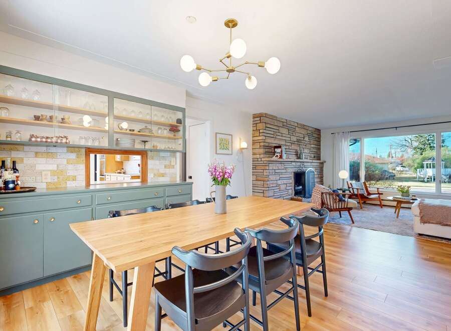 Step into this stunning dining room, perfect for hosting gatherings.