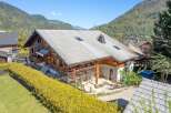 Discover a charming chalet nestled in the heart of the mountains, offering a perfect blend of rustic charm and modern comfort.