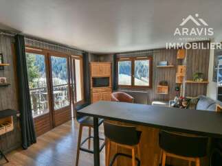 Discover a cozy retreat with stunning mountain views.