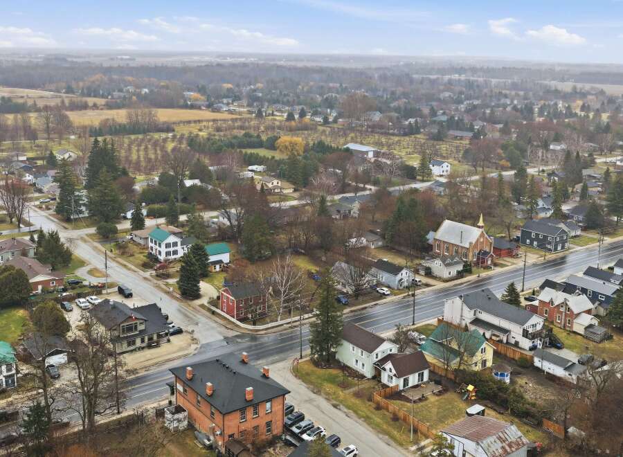 Discover the charm of this picturesque town, featuring a mix of historic homes and modern amenities.
