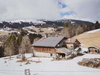 Nestled in a picturesque mountain landscape, this charming property offers a unique blend of rustic charm and natural beauty.