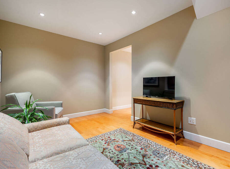 Discover the charm of this inviting living space, perfect for relaxation and entertainment.
