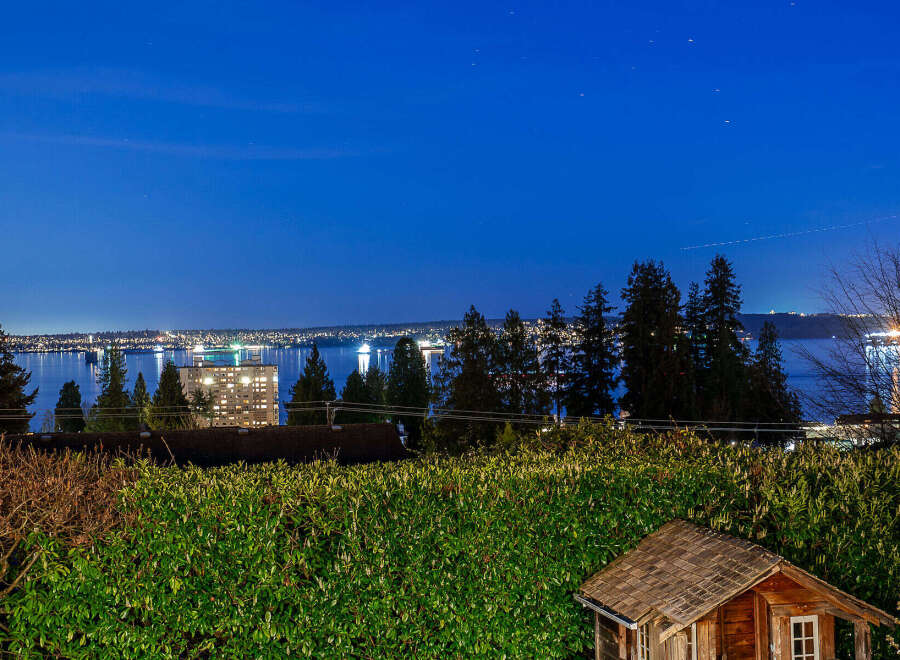 Enjoy stunning city and water views from this beautiful property.