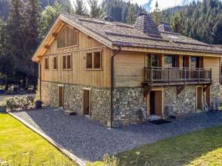 This stunning property boasts a unique blend of rustic charm and modern elegance.