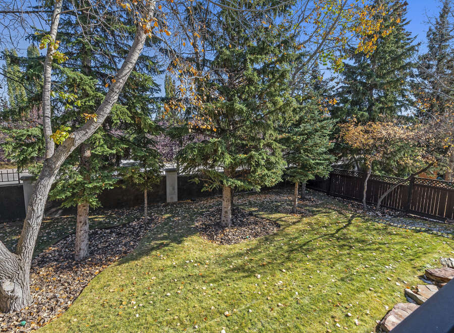 Enjoy the tranquility of this beautiful backyard oasis, perfect for relaxation and outdoor gatherings.
