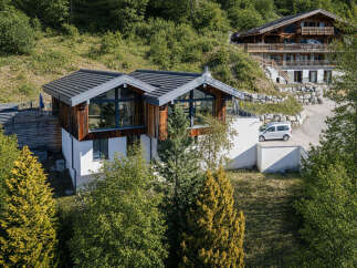 Discover a stunning mountain retreat with this beautiful property.