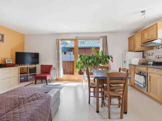 Discover this charming property featuring a cozy living space, perfect for relaxation.