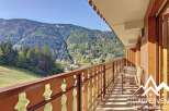 Enjoy breathtaking mountain views from this stunning property.