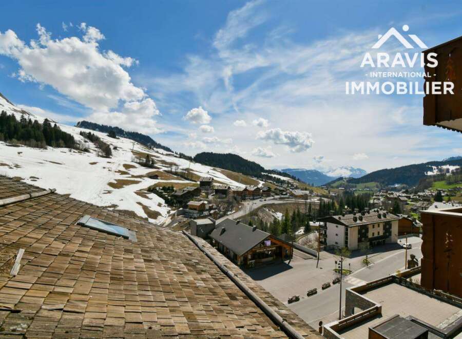 Discover breathtaking mountain views from this stunning property.