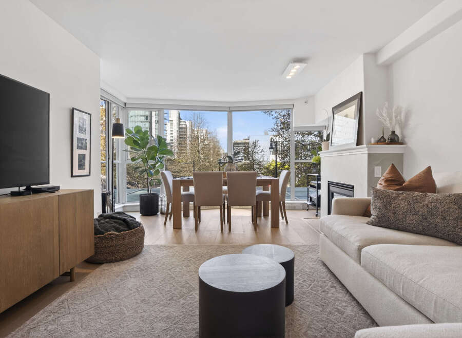 Experience luxury living in this stunning condo with breathtaking city views.