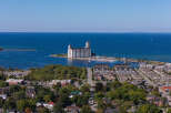 Discover stunning waterfront living in this picturesque location! This property boasts breathtaking views of the lake and a charming neighborhood.