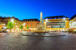 Discover the charm of this stunning property located in a vibrant city center.
