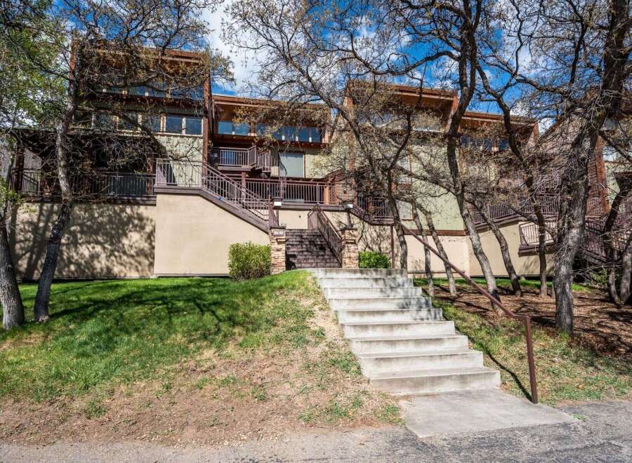 Discover a stunning property with a unique architectural design.