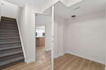 Discover this beautifully designed property featuring a modern interior and a functional layout.