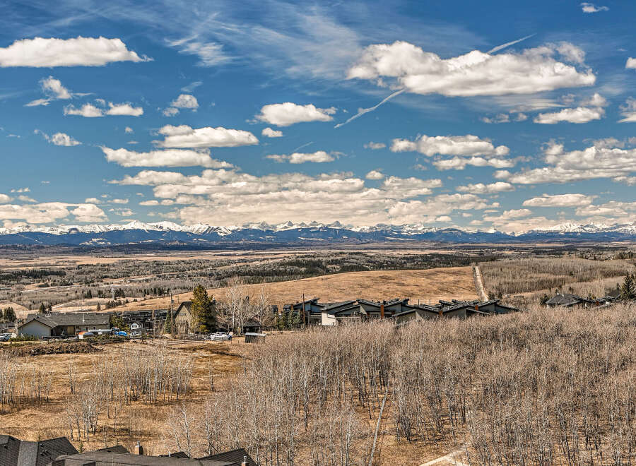 Discover breathtaking mountain views from this stunning property.