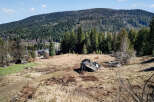 Discover a unique property with stunning mountain views.