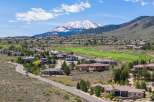 Discover luxury living in this stunning property, boasting breathtaking mountain views and a meticulously maintained golf course.