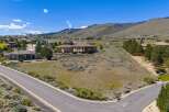 Discover the epitome of luxury living in this stunning property, boasting breathtaking mountain views and a prime location.