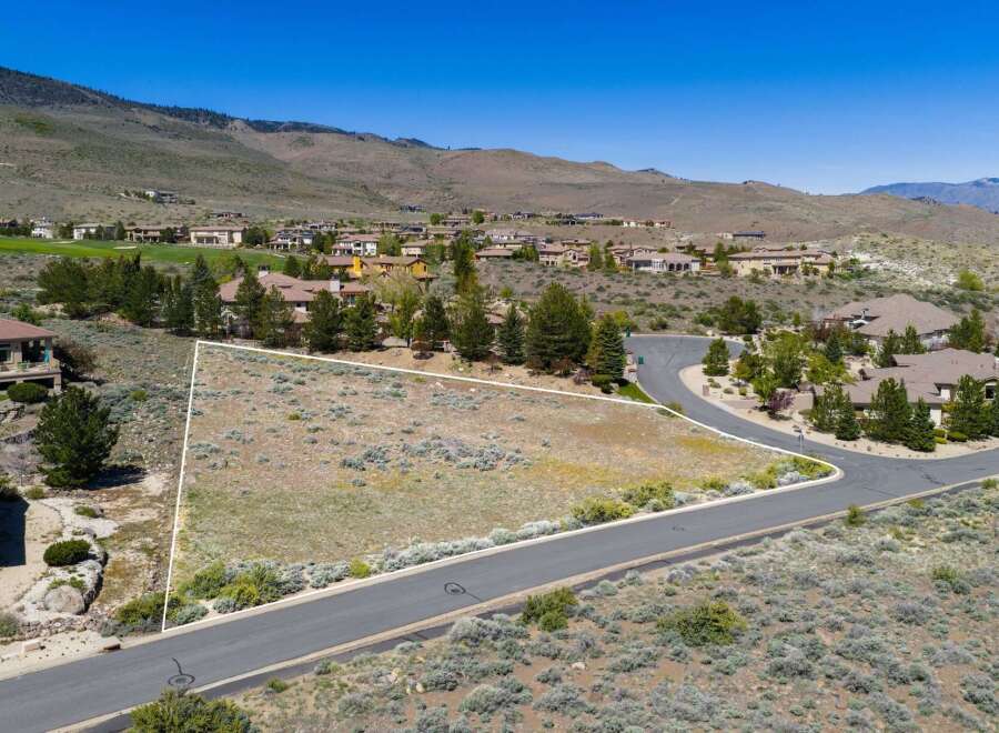 Discover the perfect canvas for your dream home on this stunning vacant lot.