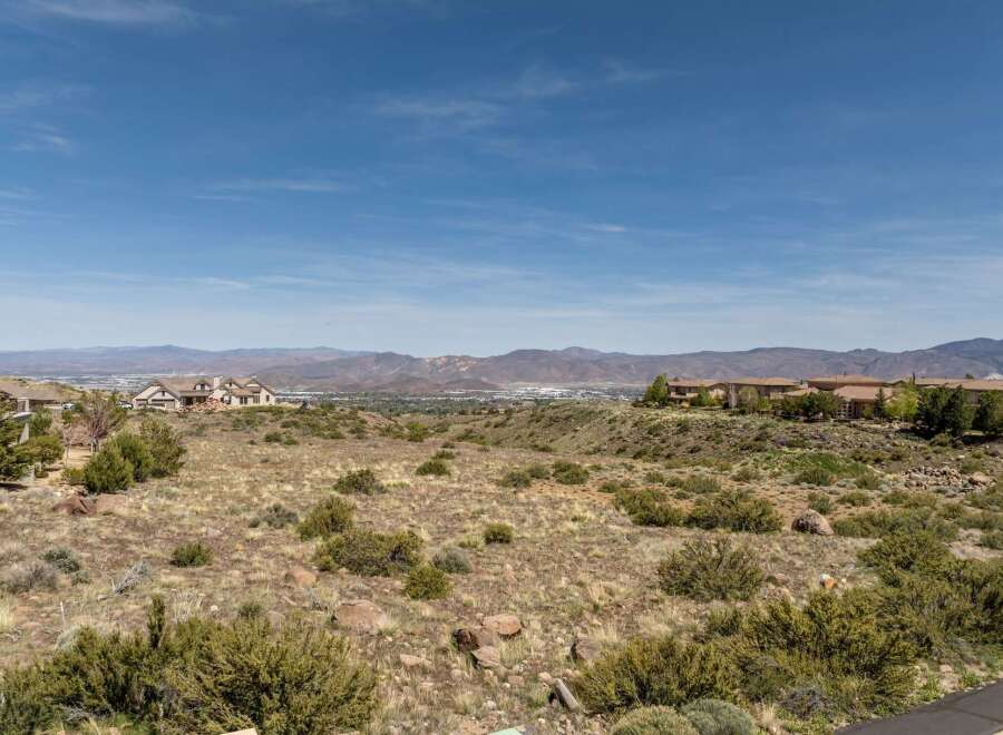 Discover the beauty of this stunning property with breathtaking views.