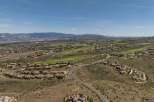 Discover luxury living in this stunning property, boasting breathtaking views and a prime location.