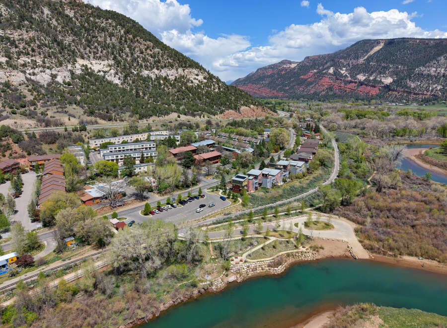 Discover a stunning property nestled in a picturesque mountain town, offering breathtaking views and a serene atmosphere.
