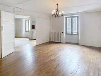 Discover the charm of this elegant property, featuring a spacious interior with beautiful hardwood floors.
