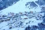 Discover the charm of this stunning mountain village, perfect for a winter getaway.