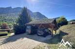 Discover this charming property nestled in a picturesque mountain setting.
