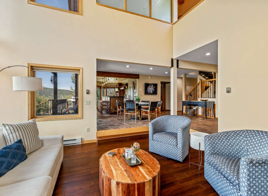 This stunning property boasts a spacious living area with high ceilings and abundant natural light.