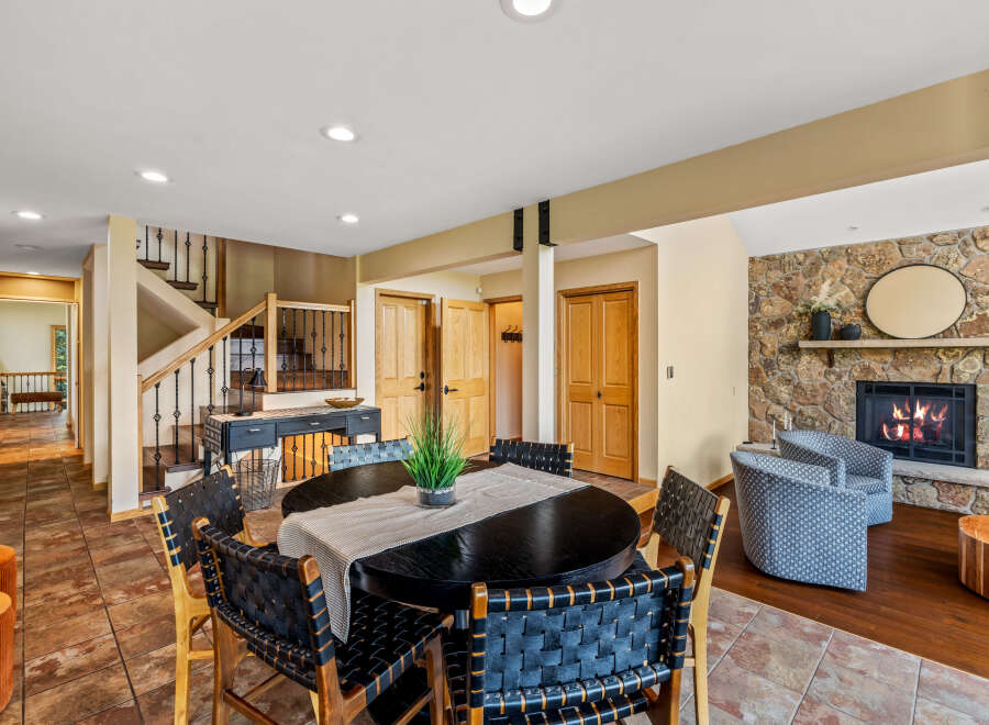 This stunning property boasts a spacious dining area, perfect for hosting gatherings.