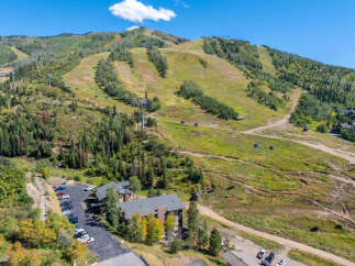 Discover the beauty of mountain living with this stunning property.
