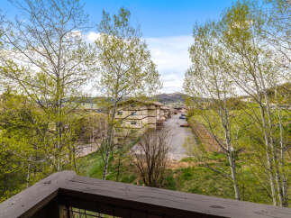 Enjoy breathtaking views from this stunning property! This home features a serene outdoor space, perfect for relaxation and entertaining.