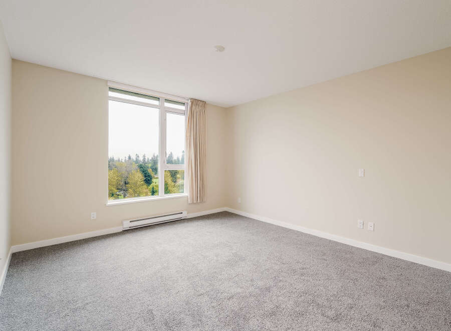 Step into this bright and airy room, perfect for creating your dream space.
