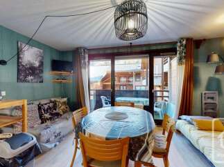 Discover this charming property, perfect for a cozy retreat.
