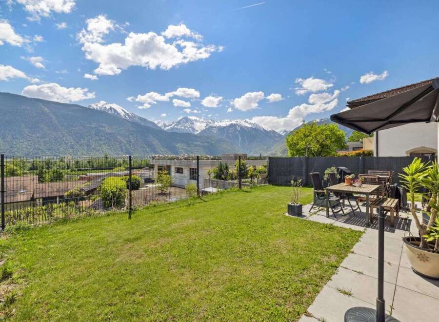 Enjoy breathtaking mountain views from this stunning property.