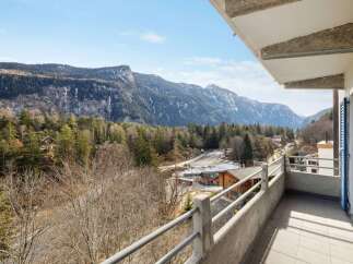 Enjoy breathtaking mountain views from this stunning property.