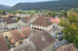 Discover the charm of this picturesque village nestled amidst stunning mountain scenery.